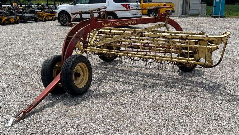 New Holland 56 Hay Rake