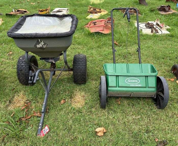 Lawn & Garden Spreaders