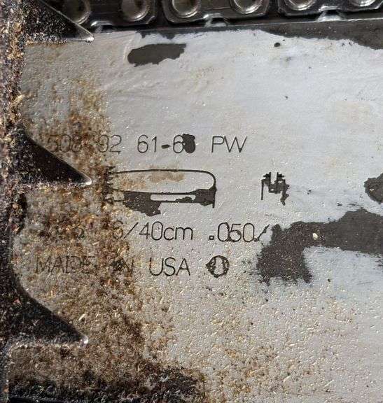 Husqvarna 435 Gas Powered Chainsaw