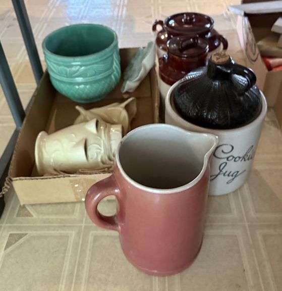 Pottery & Stoneware