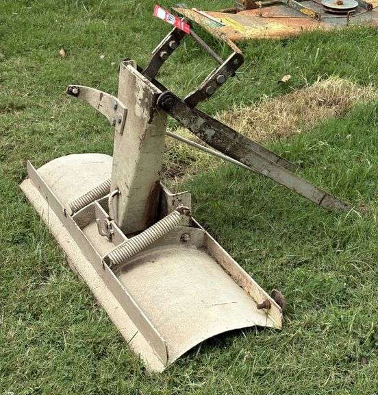 International Cub Cadet Front Blade