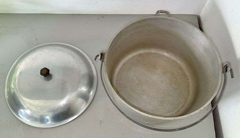 Vintage Aluminum Household Institute Kettle with Lid