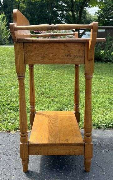 Early Oak Wash Stand with Drawer