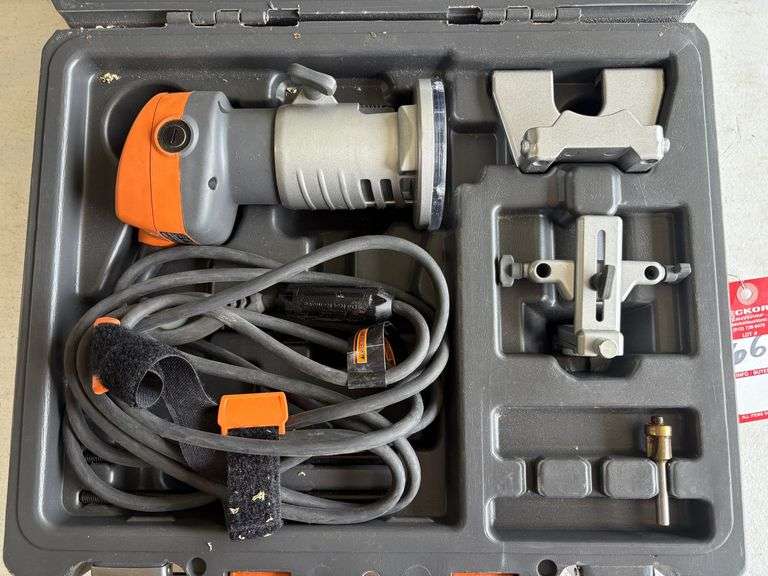 Ridgid R2400 Laminate Trimmer
