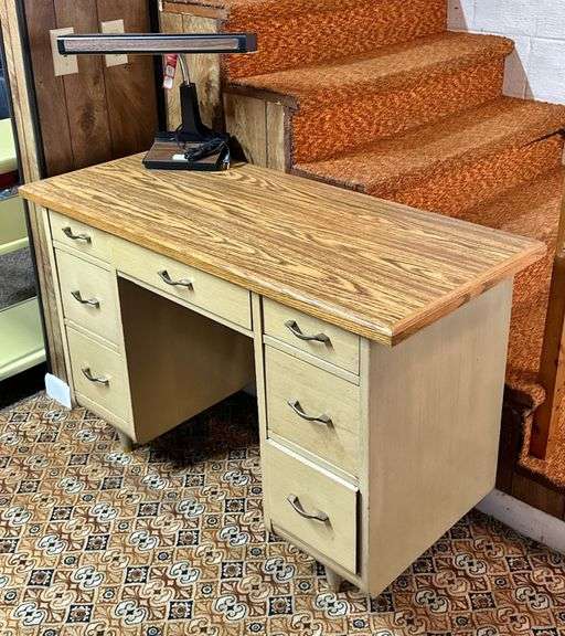 Oak Desk with Lamp