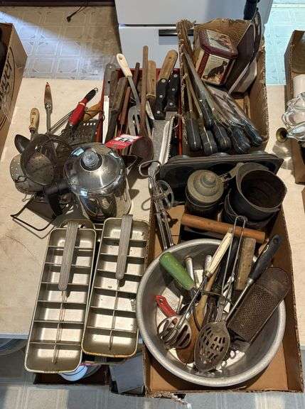 Vintage Kitchen Primitives & Cutlery