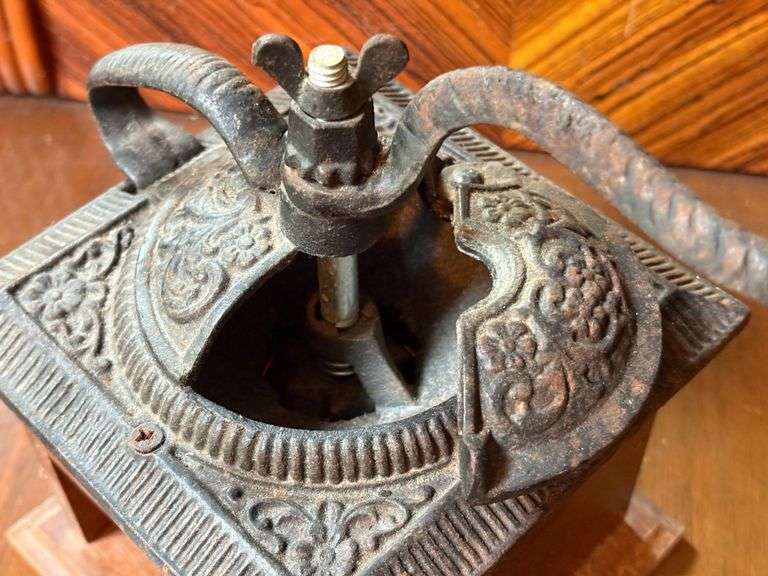 Hand Crank Coffee Grinder