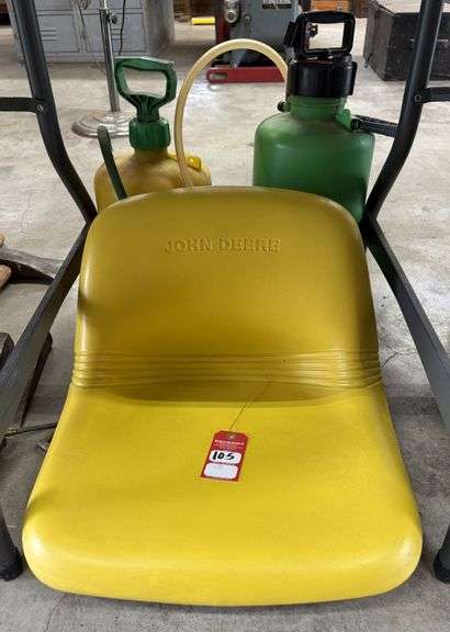 Garden Sprayers & Seat Cushion