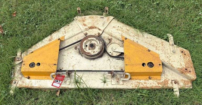 International Cub Cadet Mower Deck
