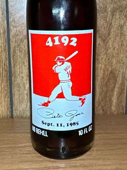 1987 Coca-Cola "Pete Rose" Commemorative Bottle - Rare