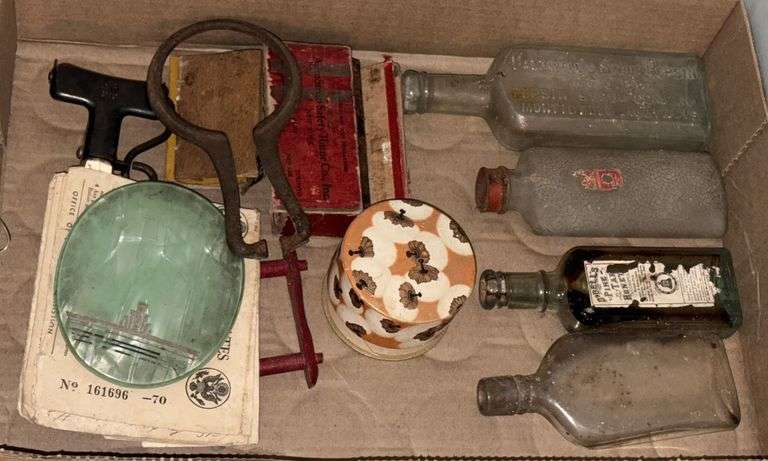 Country Primitives & Collectibles
