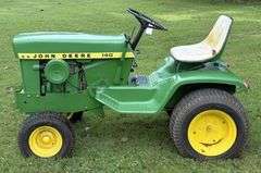1968 John Deere 140 Lawn & Garden Tractor