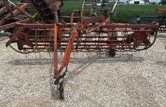 New Holland 55 Hay Rake