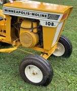 1964 Minneapolis-Moline Town & Country 108 Lawn & Garden Tractor