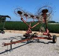 BEFCO 10-Wheel "V" Hay Rake