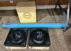 Kodak Carousel Projector with Accessories