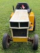 1972 International Cub Cadet 129 Hydrostatic Lawn & Garden Tractor