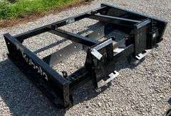 Kubota SG2572 Grader-Skid Steer Mtd