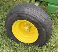 1968 John Deere 140 Lawn & Garden Tractor