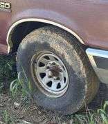1991 Ford F-150 XL Pickup Truck