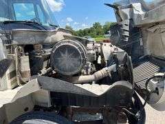 2002 International 4400 Truck
