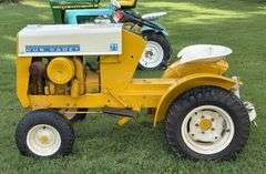 1967 Internation Cub Cadet 71 Lawn & Garden Tractor
