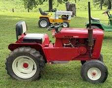 1964 Wheel Horse 1054 Lawn & Garden Tractor