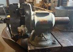 Multi-Purpose 5" Swivel Vise