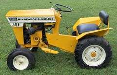 1964 Minneapolis-Moline Town & Country 108 Lawn & Garden Tractor