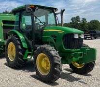 2013 John Deere 5083E 4x4 Tractor