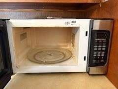 Hamilton Beach 1000 Watt Microwave