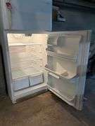 Frigidaire Top Mount Refrigerator/Freezer