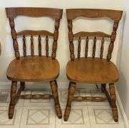 Dining Table & Chairs