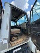 1994 International 4900 Flatbed Truck