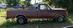 1991 Ford F-150 XL Pickup Truck