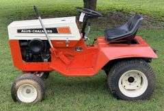 1973 Allis-Chalmers 410 Lawn & Garden Tractor