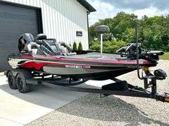 2023 Nitro Z19 Pro Bass Boat