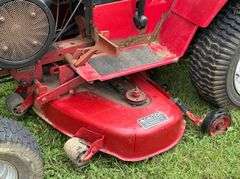 Wheel Horse 314-8 Lawn & Garden Tractor