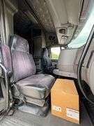 2001 Kenworth T2000 Semi Truck
