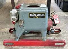 International LA 1.5 & 2.5 HP Engine
