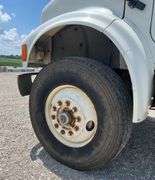1994 International 4900 Flatbed Truck