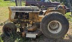 IH Cub Lo-Boy 154 Tractor