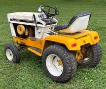 1972 International Cub Cadet 129 Hydrostatic Lawn & Garden Tractor