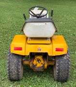 1972 International Cub Cadet 129 Hydrostatic Lawn & Garden Tractor