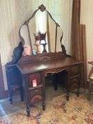 1930s Era Bedroom Suite