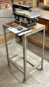 AMT 4390 Scroll Saw