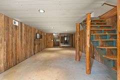 Depauw Barndominium & 3.4 Acre Real Estate Online Auction