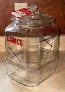 Early Lance Display Jar