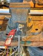 Duracraft 4" Swivel Vise & 2.5" Anvil Vise
