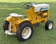 1967 Internation Cub Cadet 71 Lawn & Garden Tractor